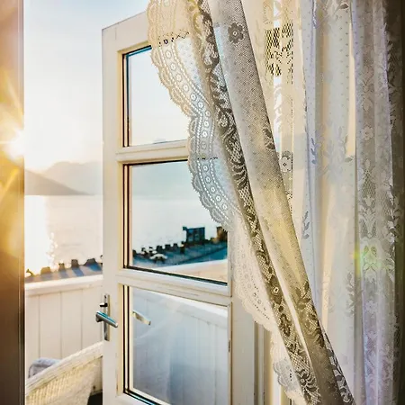 Utne Hotel Hotel