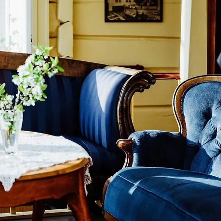 Utne Hotel מלון *